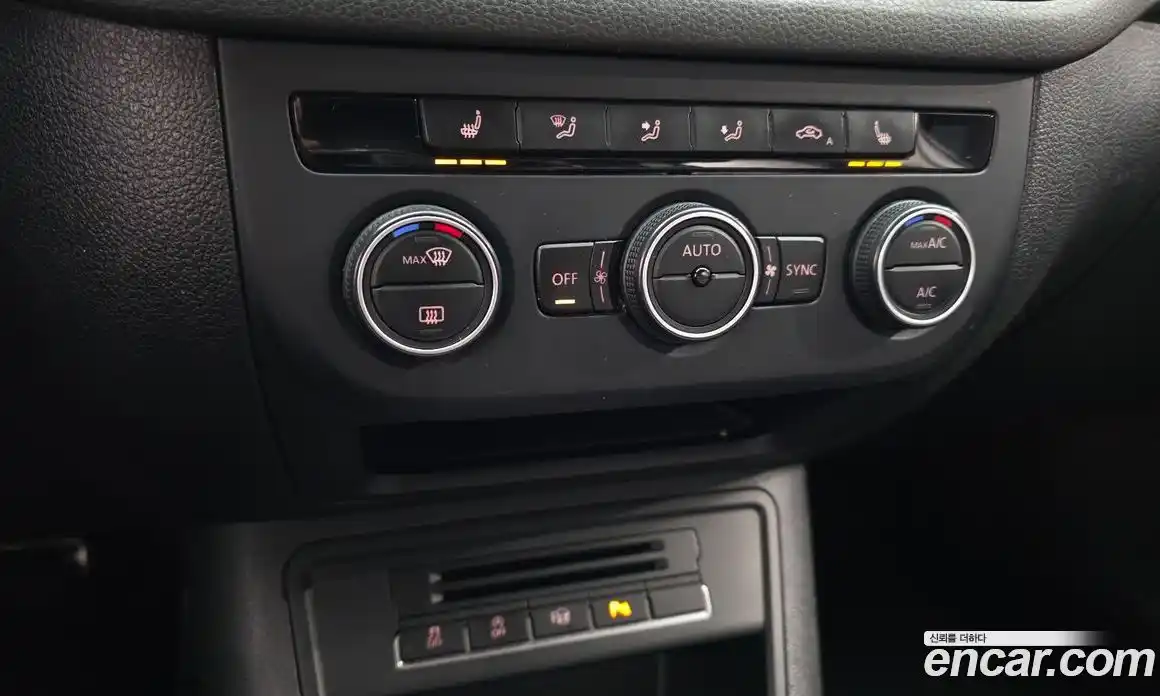 Volkswagen Tiguan 2015 2.0 гидро в Москве № 1139067, фото 16
