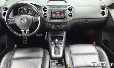 Volkswagen Tiguan 2015 2.0 гидро в Москве № 1139067, миниатюра 7