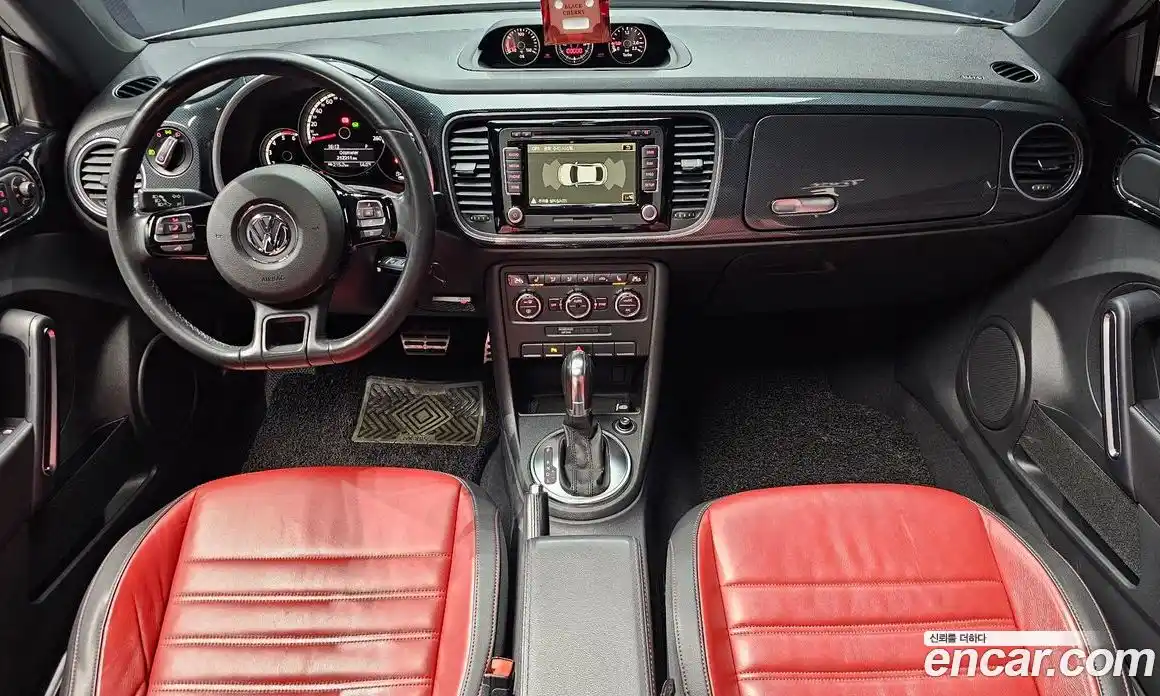 Volkswagen Beatle 2012 2.0 гидро в Москве № 1139126, фото 7