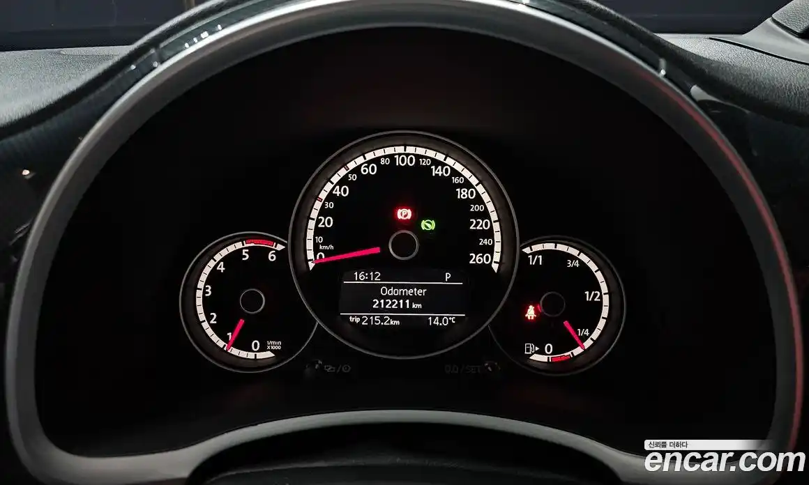 Volkswagen Beatle 2012 2.0 гидро в Москве № 1139126, фото 8