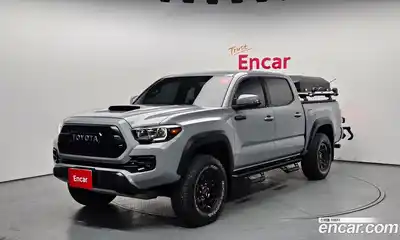 Toyota Tacoma, 2017