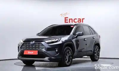 Toyota RAV4, 2024
