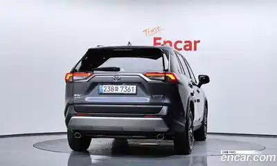 Toyota RAV4 2024 2.5 гидро в Москве № 1139367, миниатюра 4