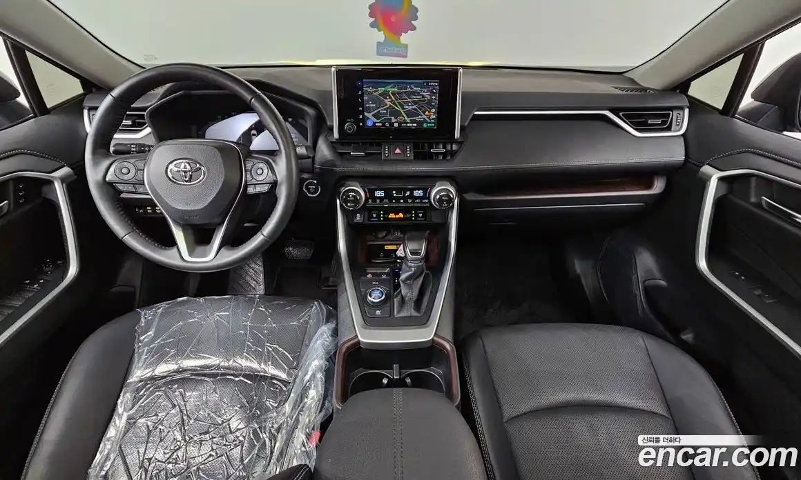 Toyota RAV4 2024 2.5 гидро в Москве № 1139367, фото 7