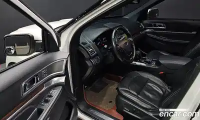 Ford Explorer 2019 2.3 гидро в Москве № 1139545, миниатюра 11