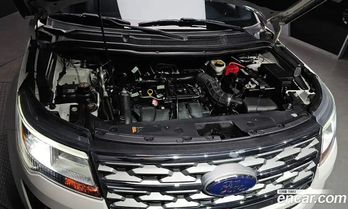 Ford Explorer 2019 2.3 гидро в Москве № 1139545, фото 6