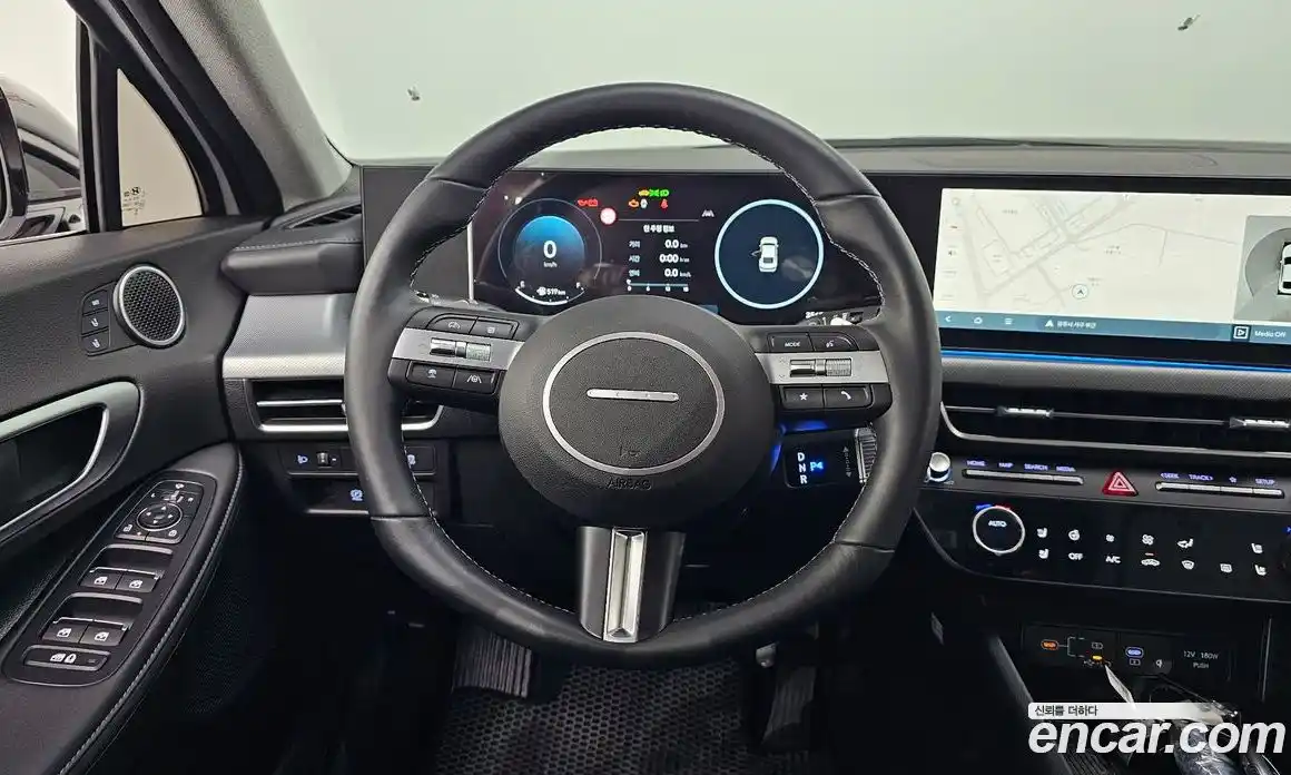 Hyundai Sonata 2025 1.6 гидро в Москве № 1141300, фото 13