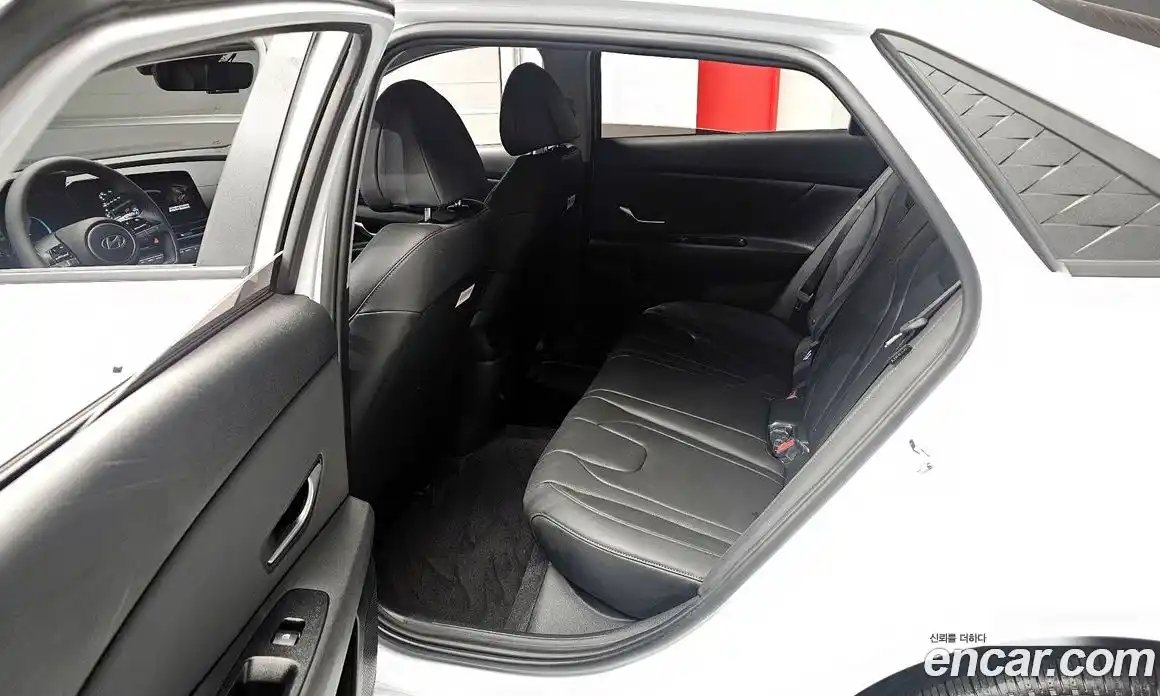 Hyundai Avante 2025 1.6 гидро в Москве № 1141372, фото 11