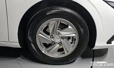 Hyundai Avante 2025 1.6 гидро в Москве № 1141372, миниатюра 5