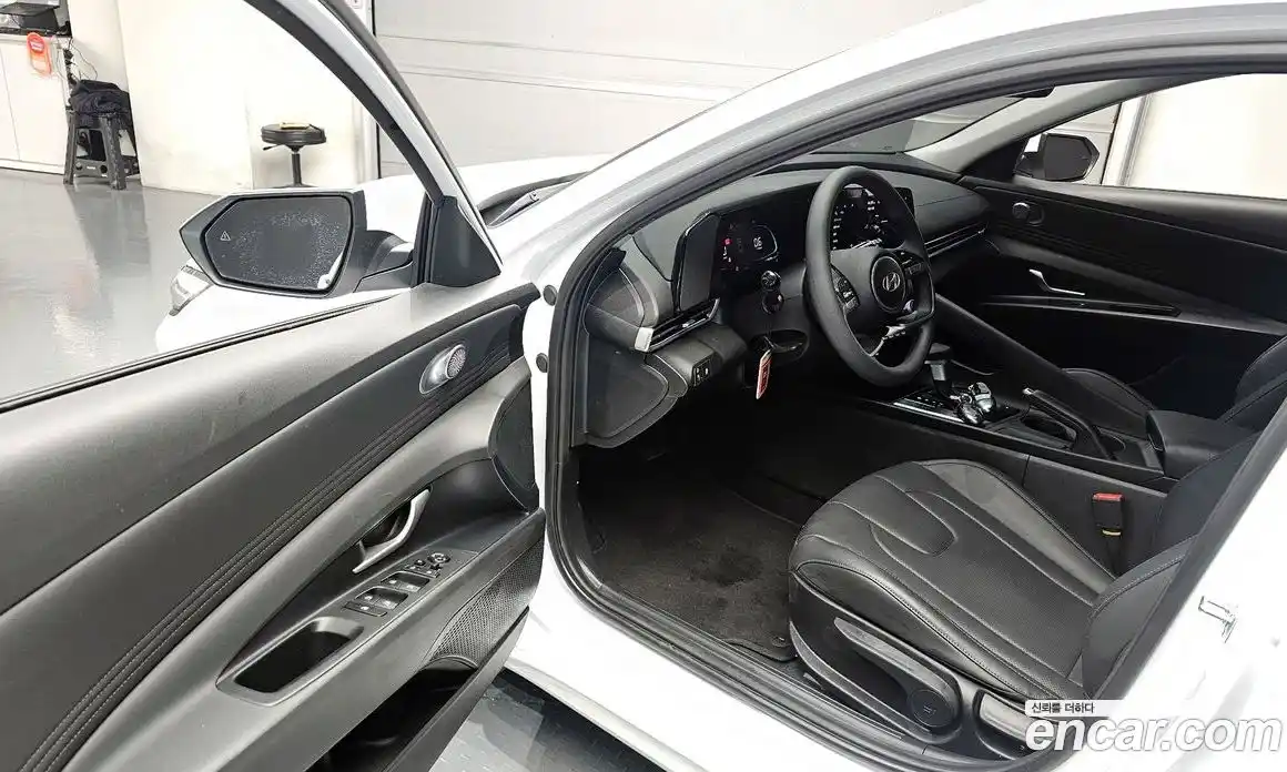 Hyundai Avante 2025 1.6 гидро в Москве № 1141372, фото 10