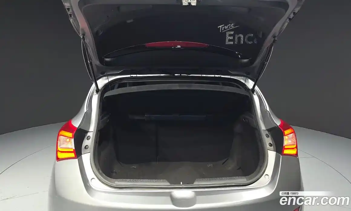 Hyundai i30 2011 1.6 гидро в Москве № 1141404, фото 20
