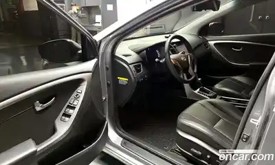 Hyundai i30 2011 1.6 гидро в Москве № 1141404, миниатюра 10
