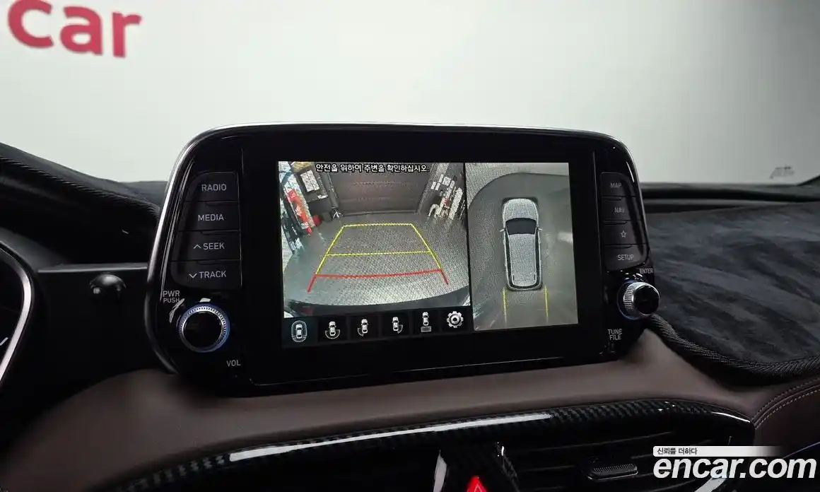 Hyundai Santa Fe 2019 2.0 гидро в Москве № 1142728, фото 15