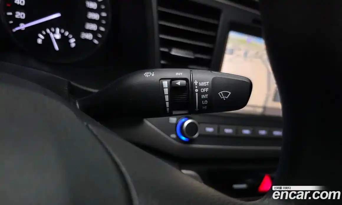 Hyundai Avante 2018 1.6 гидро в Москве № 1142792, фото 19