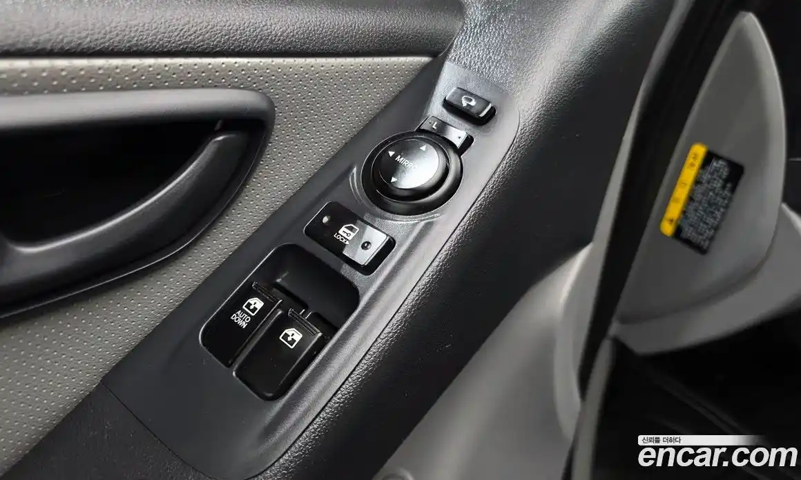 Hyundai Starex 2017 2.5 Автомат в Москве № 1142812, фото 17