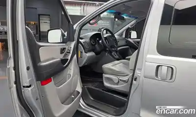 Hyundai Starex 2017 2.5 Автомат в Москве № 1142812, миниатюра 10