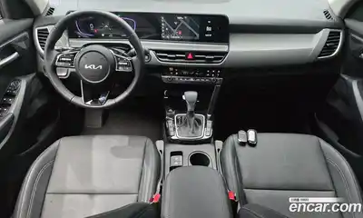 Kia Seltos 2025 1.6 Автомат в Москве № 1142929, миниатюра 7
