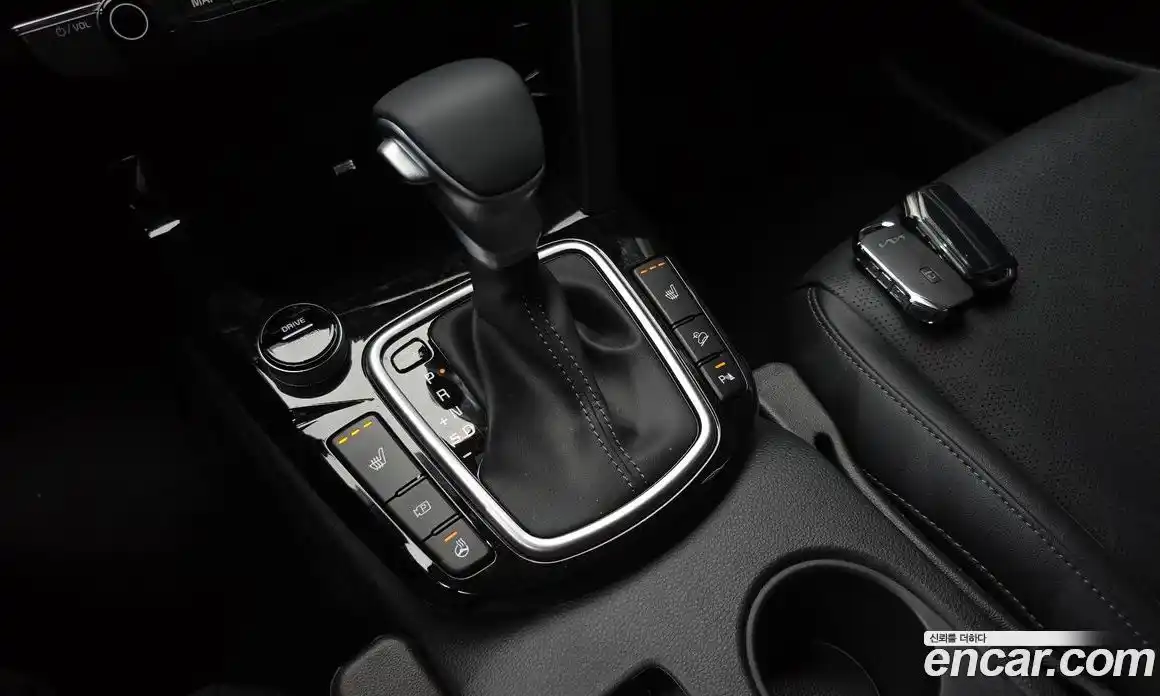 Kia Seltos 2025 1.6 Автомат в Москве № 1142929, фото 9