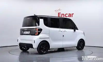 Kia Ray 2023 1.0 Автомат в Москве № 1142988, миниатюра 2