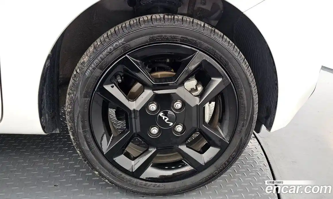 Kia Ray 2023 1.0 Автомат в Москве № 1142988, фото 5