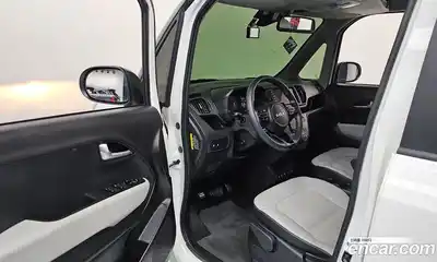 Kia Ray 2023 1.0 Автомат в Москве № 1142988, миниатюра 10