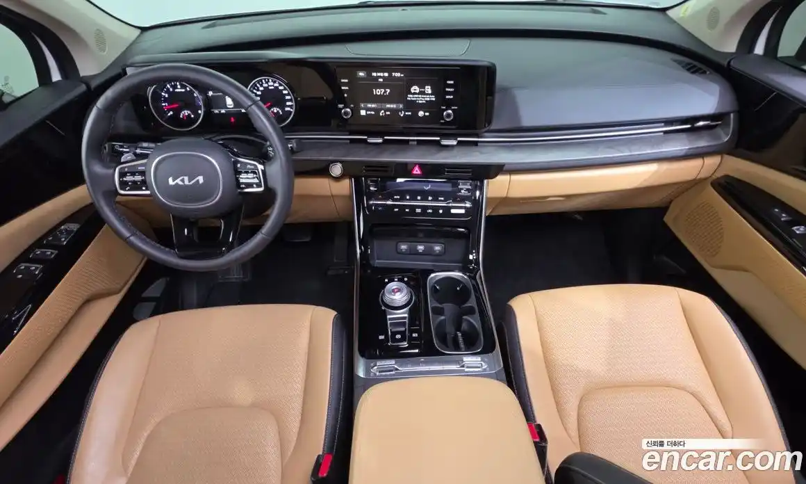 Kia Canival 2023 3.5 гидро в Москве № 1143015, фото 7