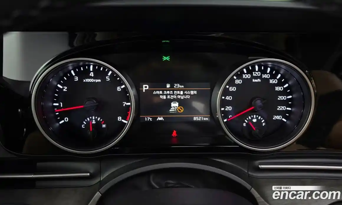 Kia Canival 2023 3.5 гидро в Москве № 1143015, фото 8