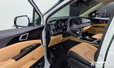 Kia Canival 2023 3.5 гидро в Москве № 1143015, миниатюра 10