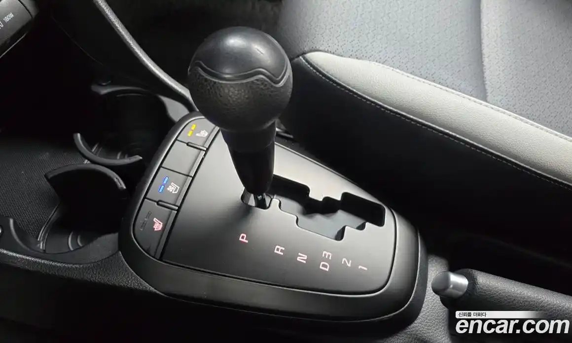 Kia Morning 2021 1.0 Автомат в Москве № 1143192, фото 9