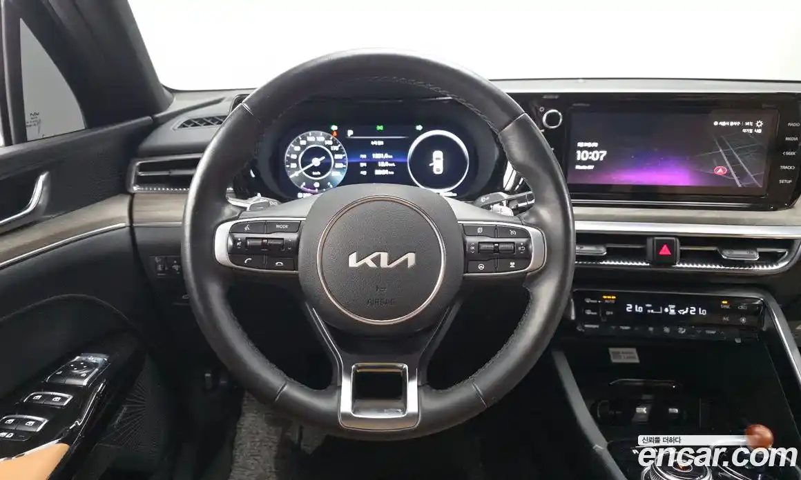 Kia K5 2023 2.0 Автомат в Москве № 1143195, фото 13