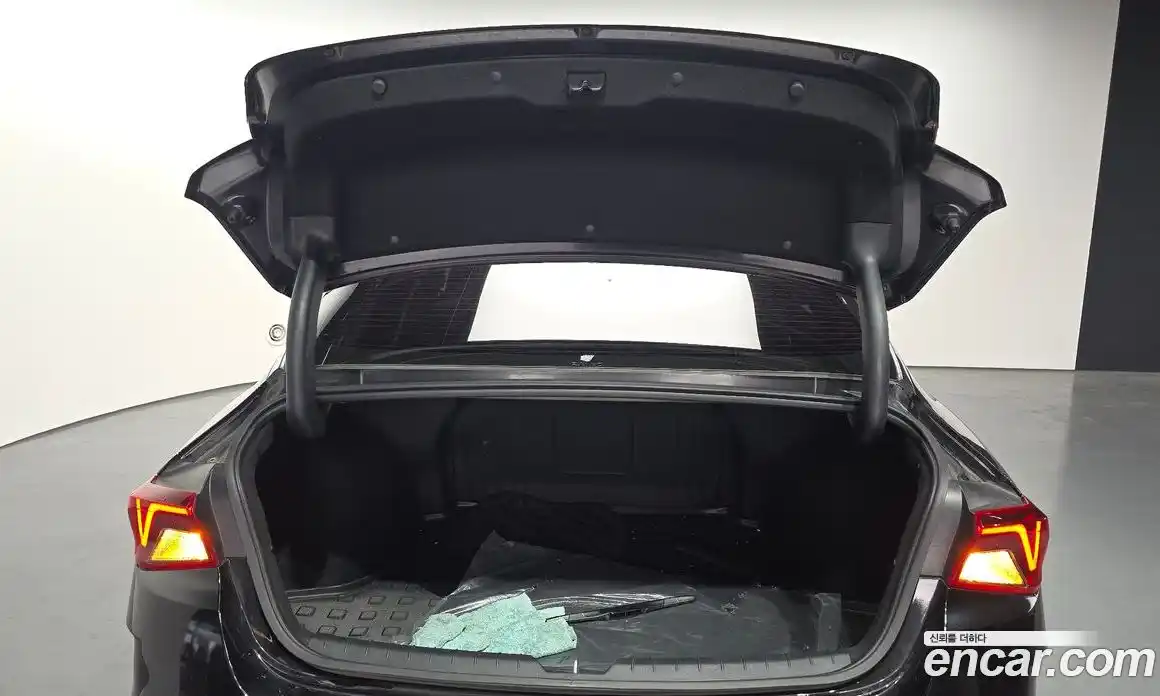 Kia K5 2023 2.0 Автомат в Москве № 1143195, фото 20