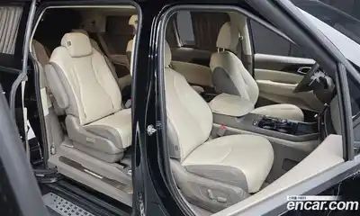 Kia Canival 2024 1.6 Автомат в Москве № 1143222, миниатюра 12