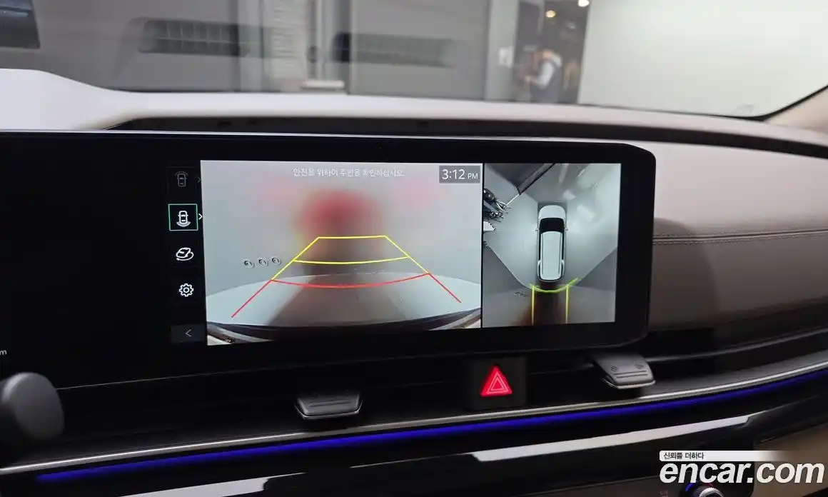 Kia Canival 2024 1.6 Автомат в Москве № 1143222, фото 16