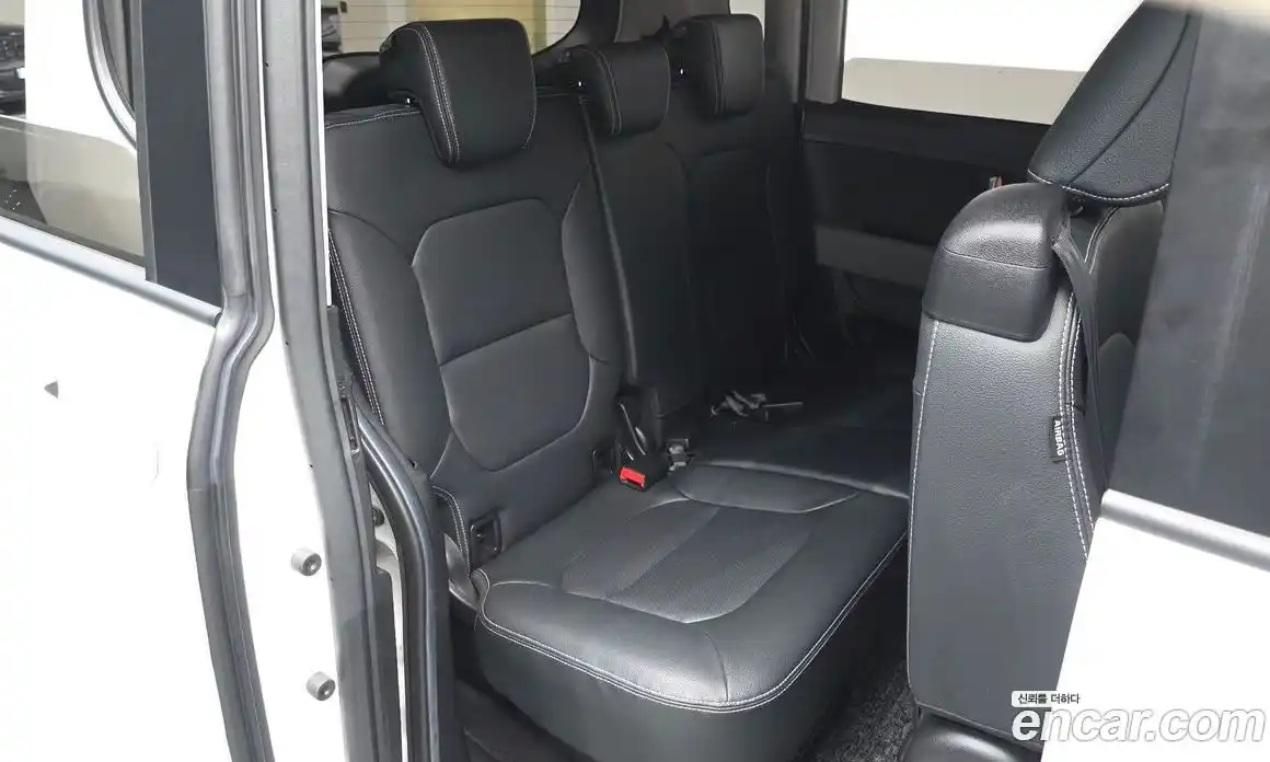 Kia Ray 2023 1.0 Автомат в Москве № 1143336, фото 11