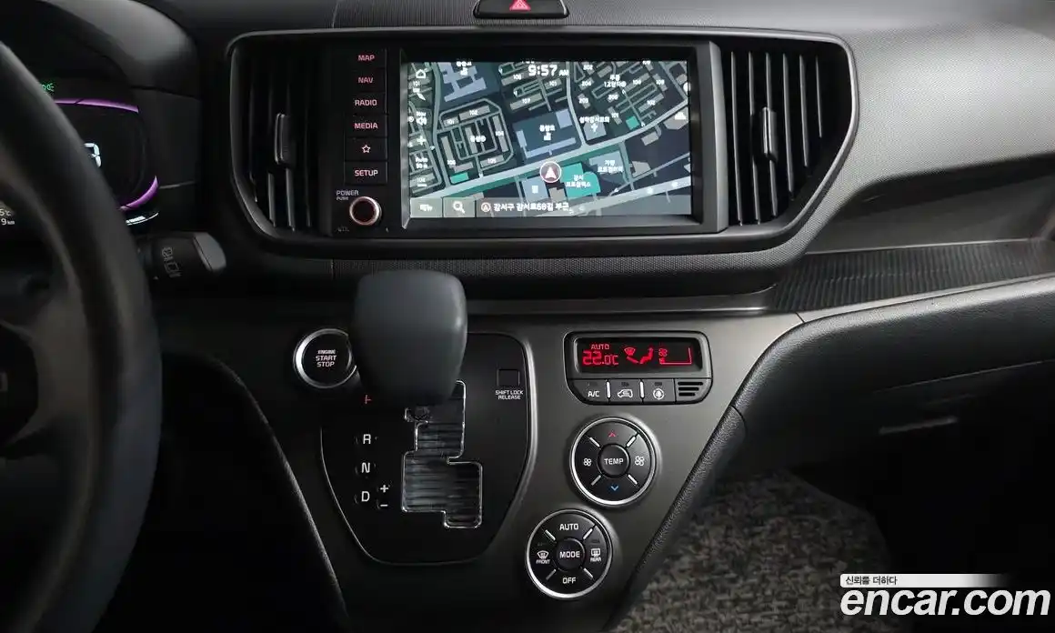 Kia Ray 2023 1.0 Автомат в Москве № 1143336, фото 13