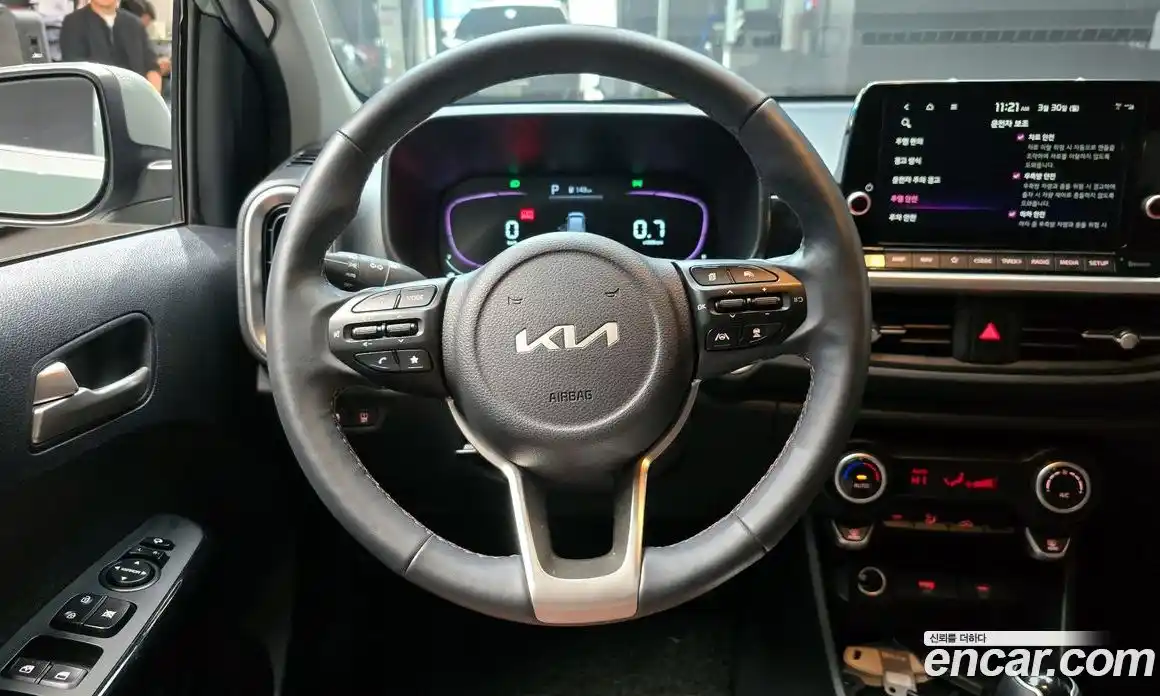 Kia Morning 2023 1.0 Автомат в Москве № 1143436, фото 14