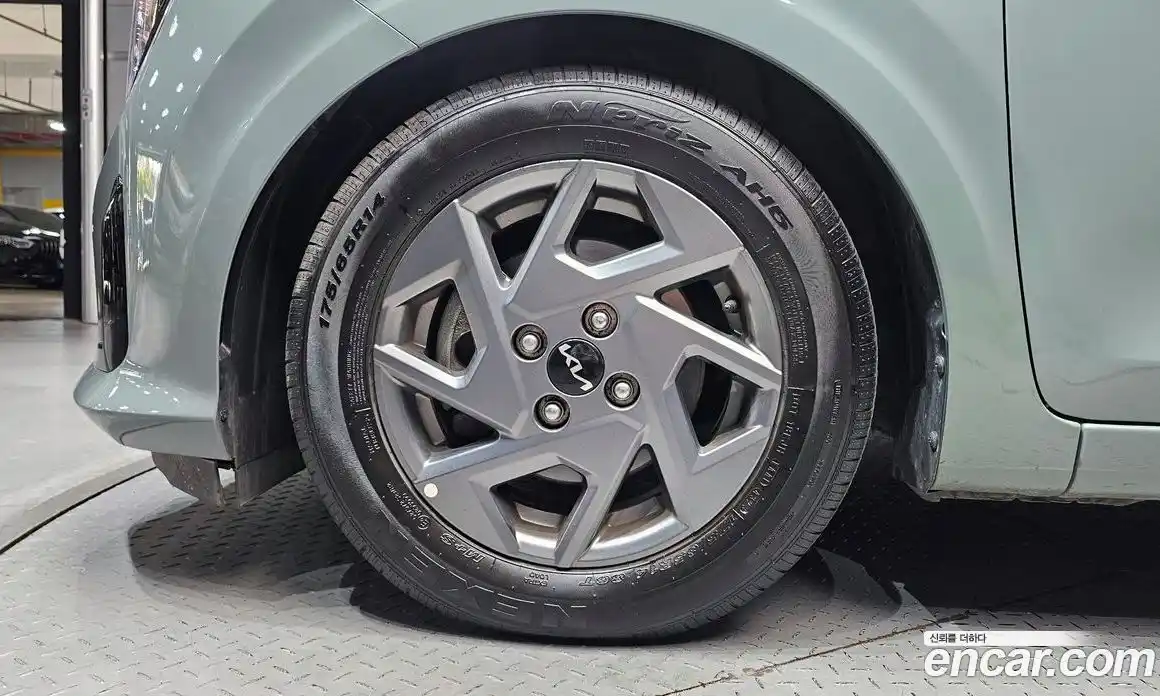 Kia Morning 2023 1.0 Автомат в Москве № 1143436, фото 5