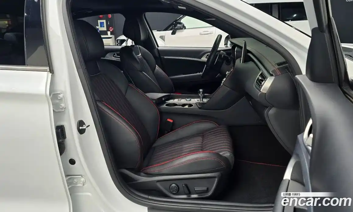 Genesis G70 2019 2.0 гидро в Москве № 1143546, фото 9