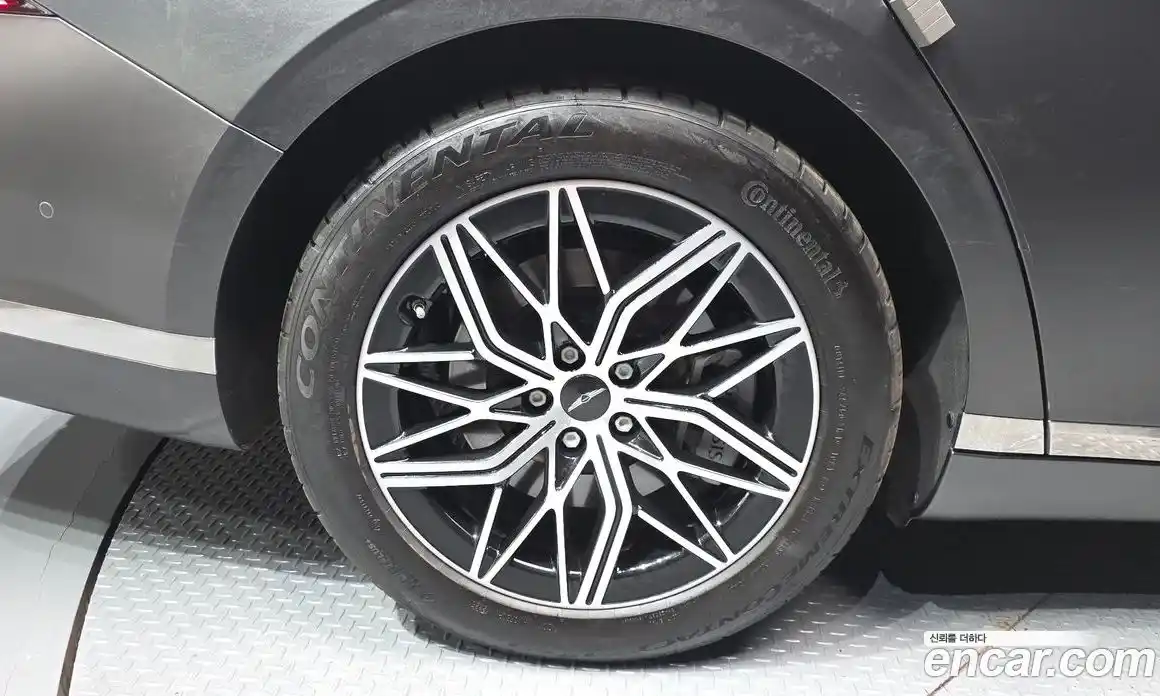 Genesis G90 2022 3.5 Классический в Москве № 1143579, фото 5