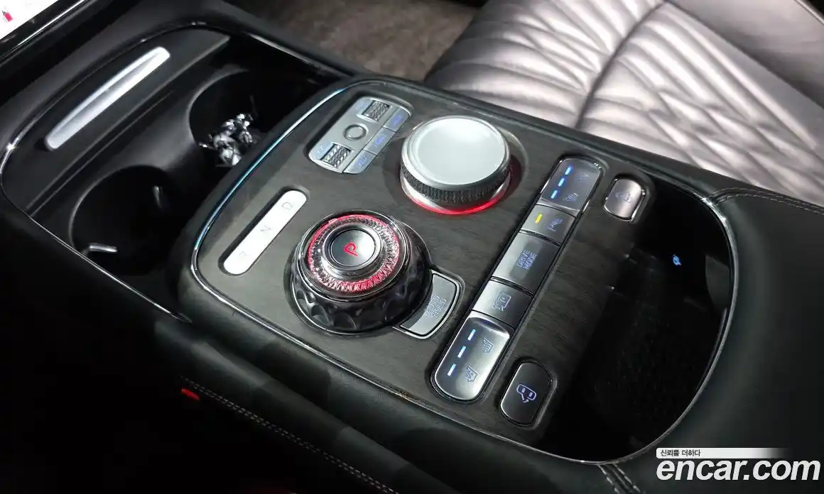 Genesis G90 2022 3.5 Классический в Москве № 1143579, фото 9