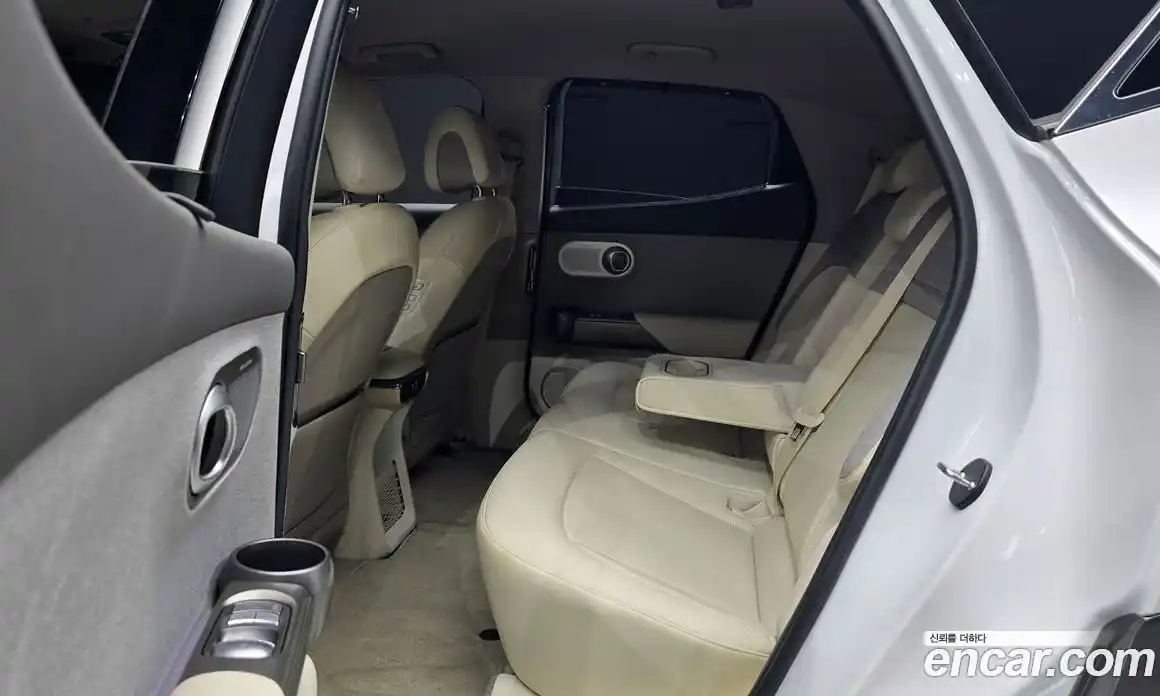 Genesis GV60 2022 0.1 Автомат в Москве № 1143607, фото 12