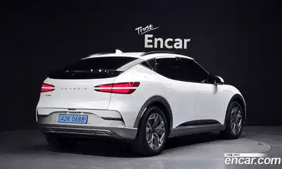 Genesis GV60 2022 0.1 Автомат в Москве № 1143607, миниатюра 2