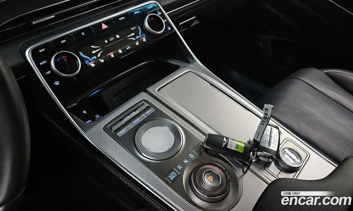 Genesis GV80 2022 3.0 Автомат в Москве № 1143629, фото 9