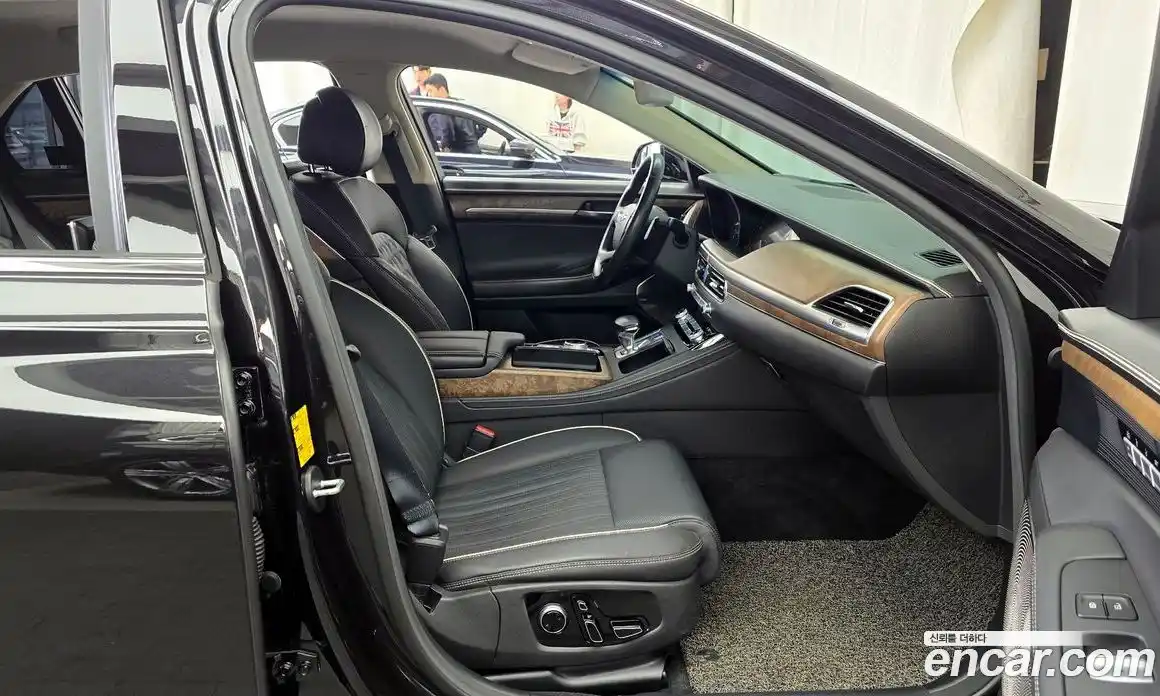 Genesis G90 2019 3.8 Автомат в Москве № 1143759, фото 11