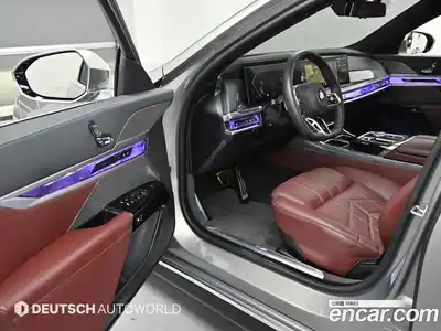 BMW 7-Series 2023 3.0 Автомат в Москве № 1144714, миниатюра 11