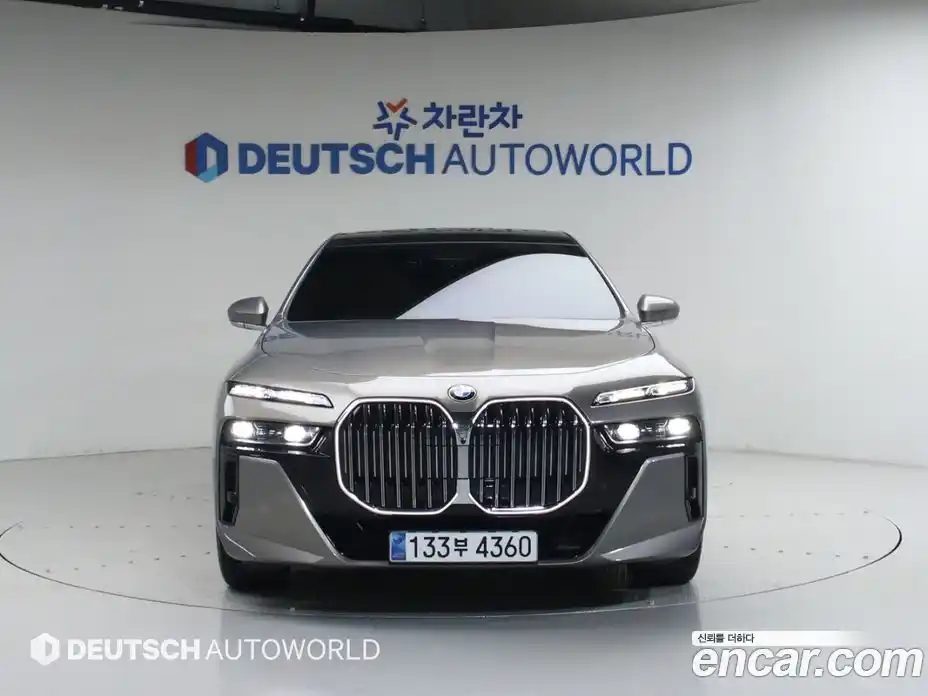 BMW 7-Series 2023 3.0 Автомат в Москве № 1144714, фото 3