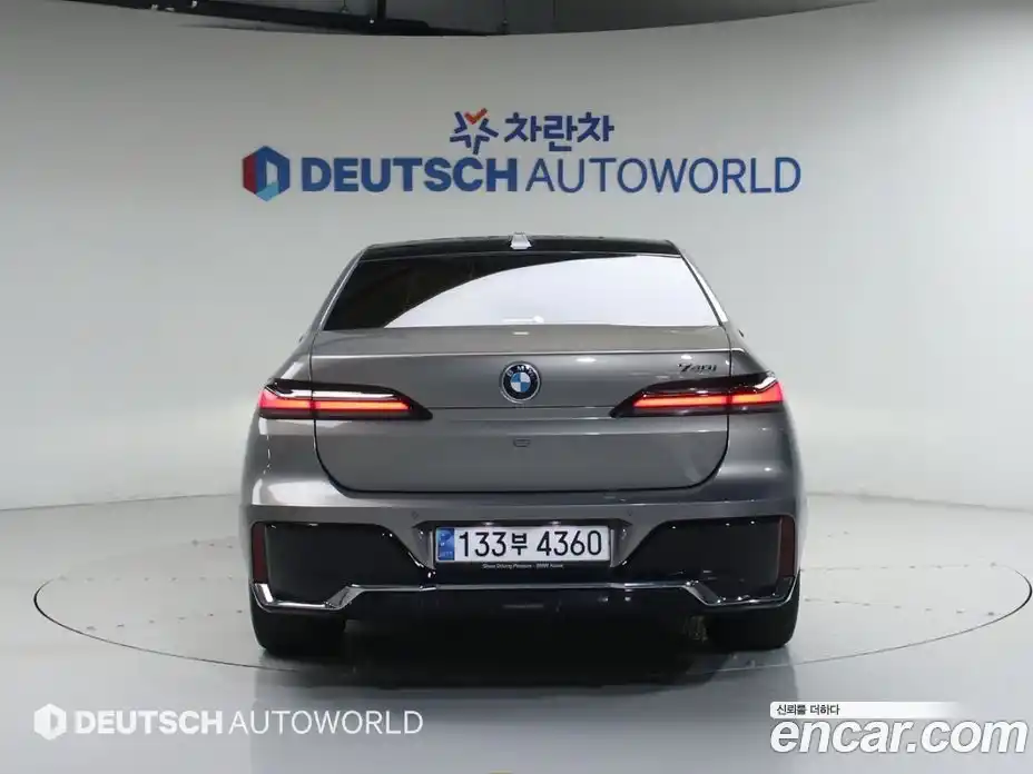 BMW 7-Series 2023 3.0 Автомат в Москве № 1144714, фото 4