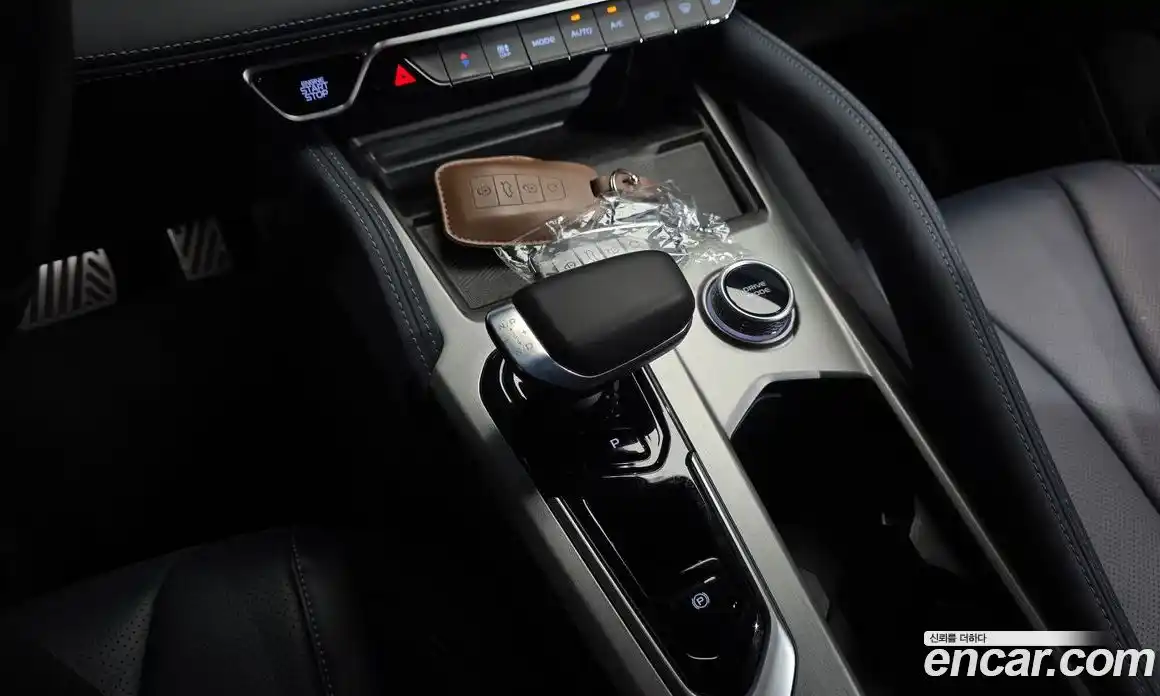 Renault Grand Koleos 2025 1.5 гидро в Москве № 1145365, фото 8