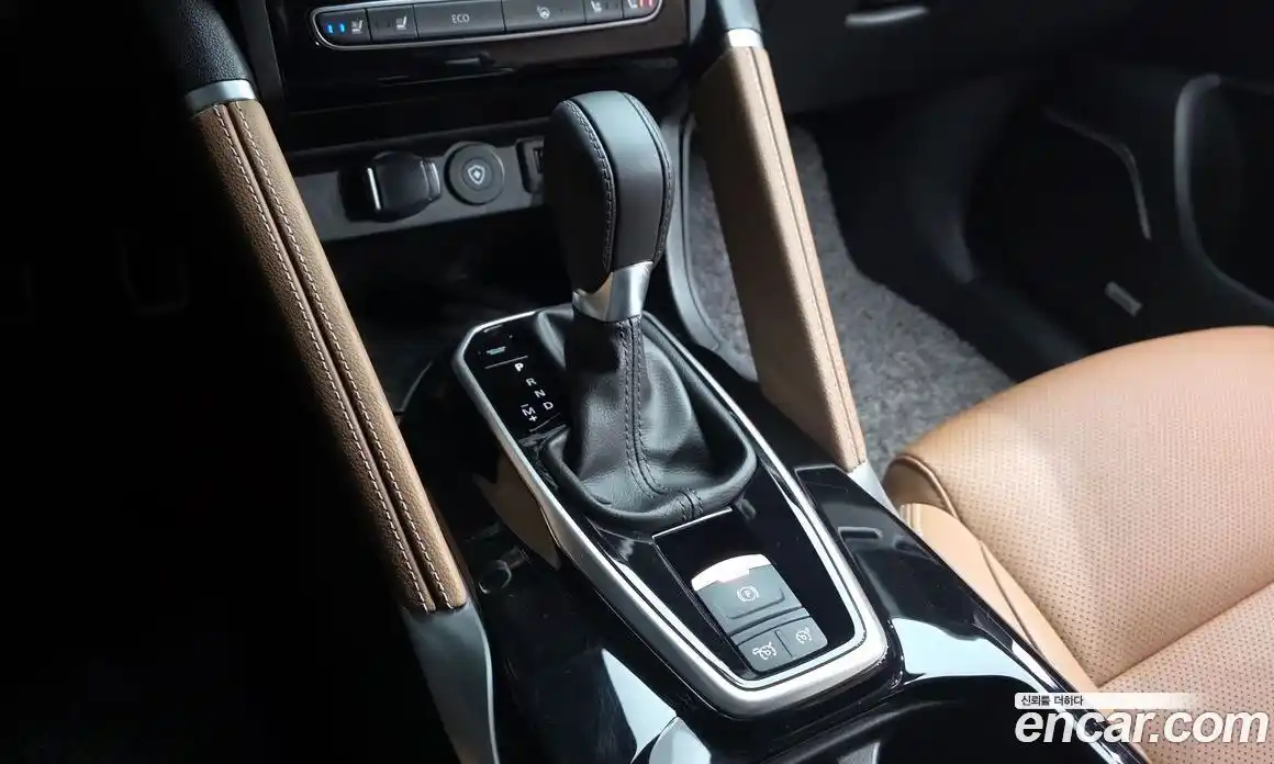 Renault QM6 2023 2.0 гидро в Москве № 1145379, фото 9