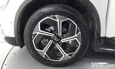 Renault QM6 2024 2.0 гидро в Москве № 1145756, миниатюра 5